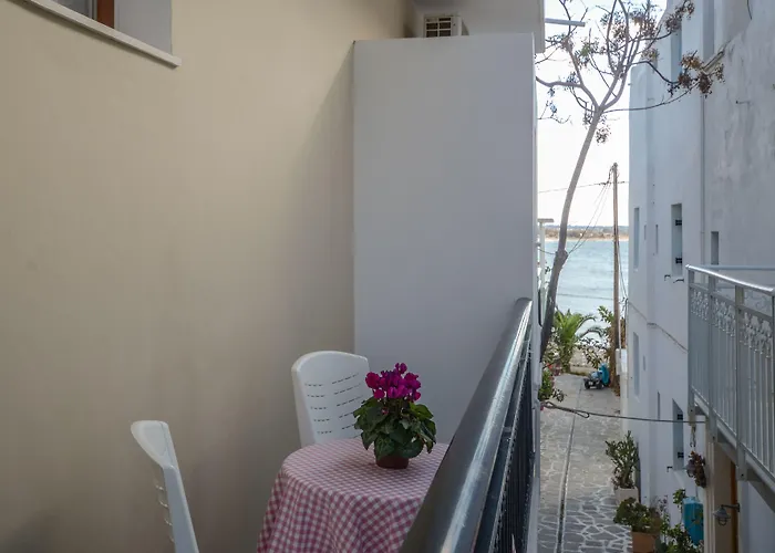 Panormos Hotel And Studios Naxos City