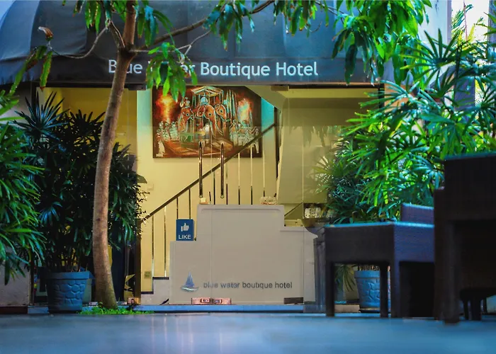 Blue Water Boutique Hotel Negombo