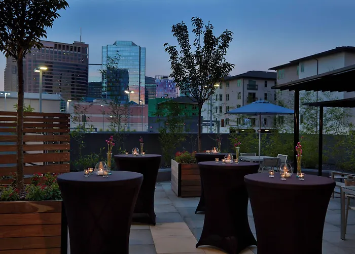Ac Hotel By Marriott Atlanta Buckhead At Phipps Plaza