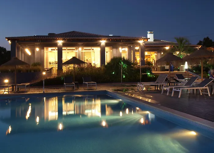Aldeia Azul Resort Luz
