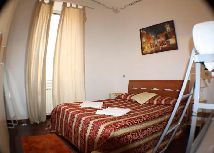 Toffa Place In Roma
