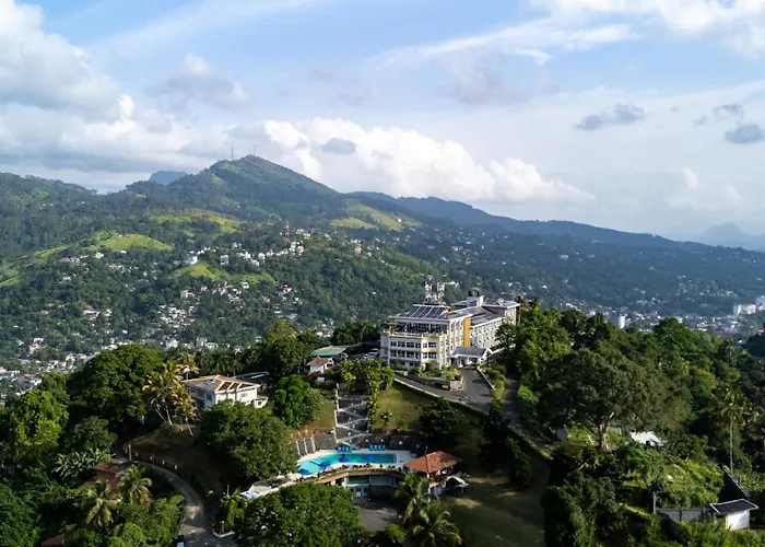 Hotel Topaz