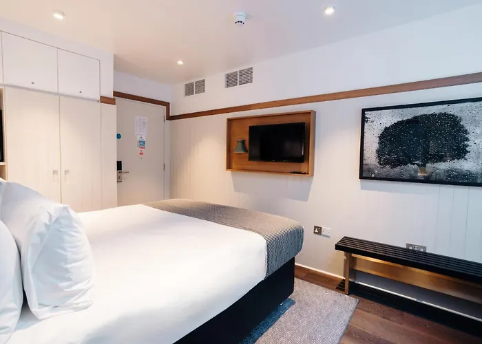 Leicester House Hotel