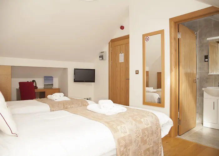 Somerfield Lodge