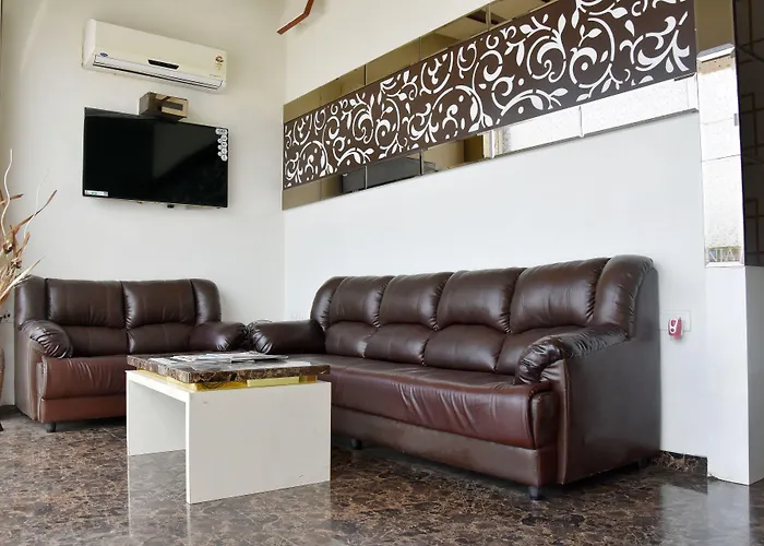 Hotel Sanjary Palace