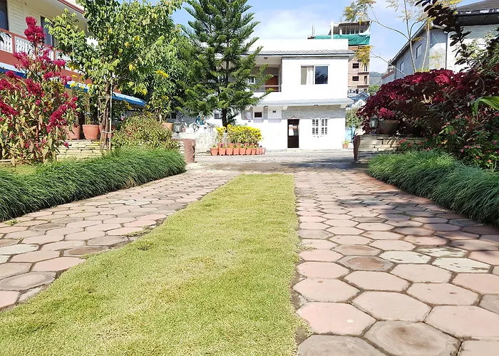 Hotel Bishram