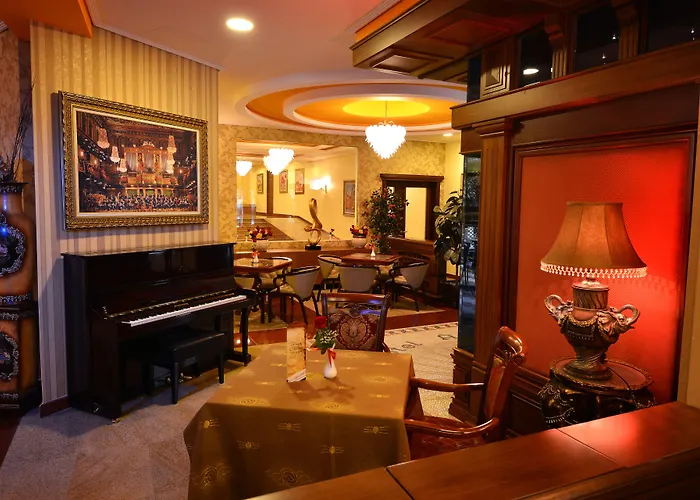 Hotel Austria Tirana