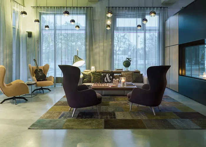 Moxy Frankfurt Airport Hotel Frankfurt am Main