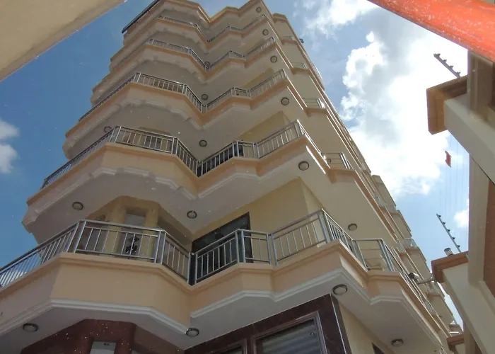 Silver Paradise Hotel