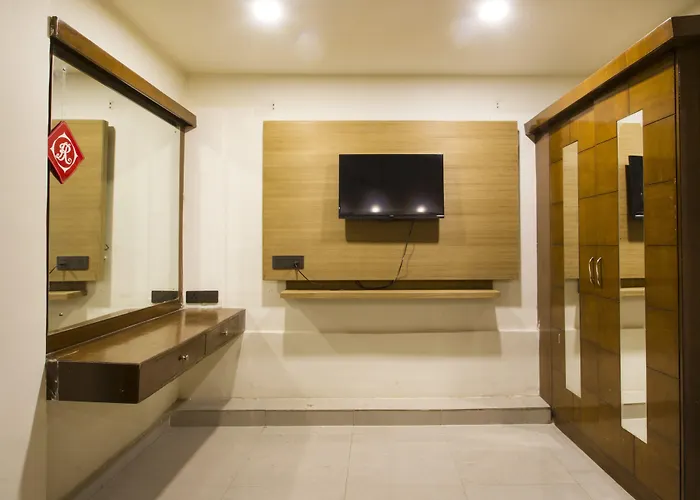 Hotel Rainbow International