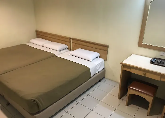 Tang City Hotel, Petaling Street, Merdeka Pnb 118 Tower