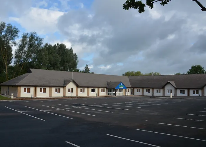 Raglan Lodge