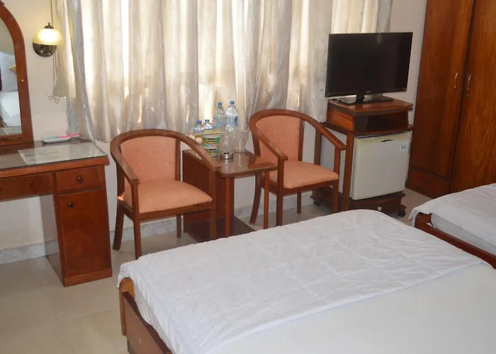 Hanh Phuc Hotel