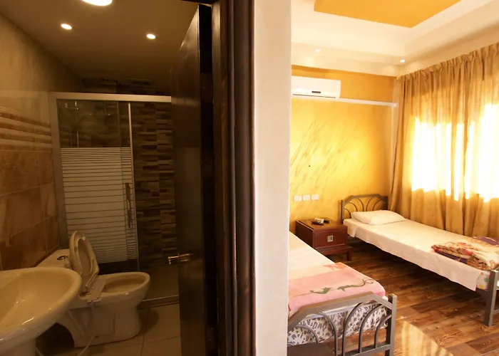 Sun Rise Hotel & Hostel & Tours Amán