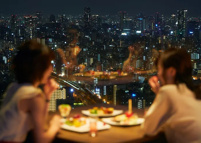 Art Hotel Osaka Bay Tower