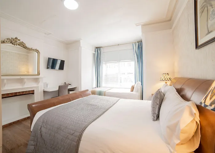 Oyo Lonsdale Guest House