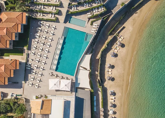 Alexandra Beach Resort & Spa