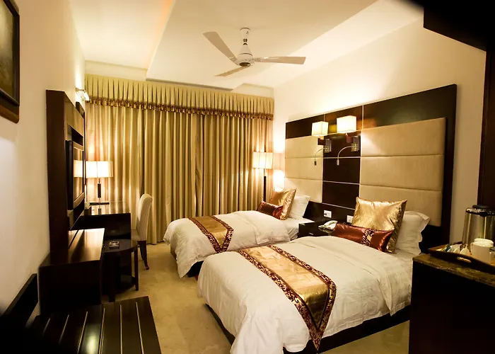 Eddison Hotel Gurgaon