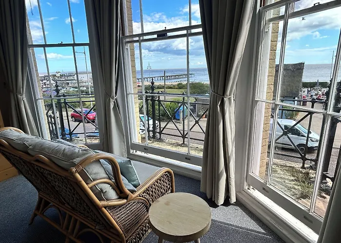 Bon-Ami Hotel Lowestoft