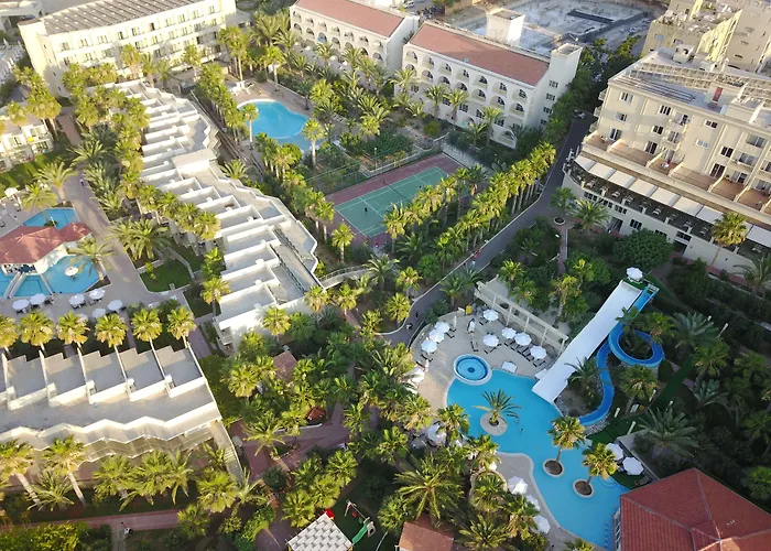 Oscar Resort Hotel