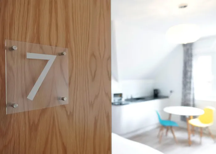 One Helena Road Serviced Apartments Southsea