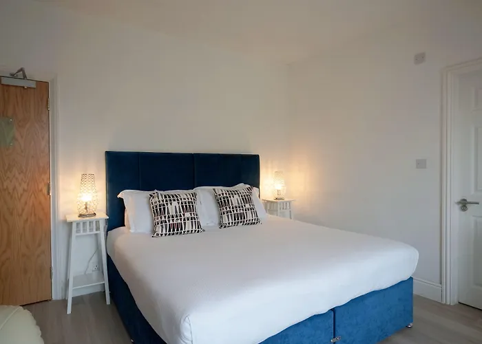 One Helena Road Serviced Apartments Southsea