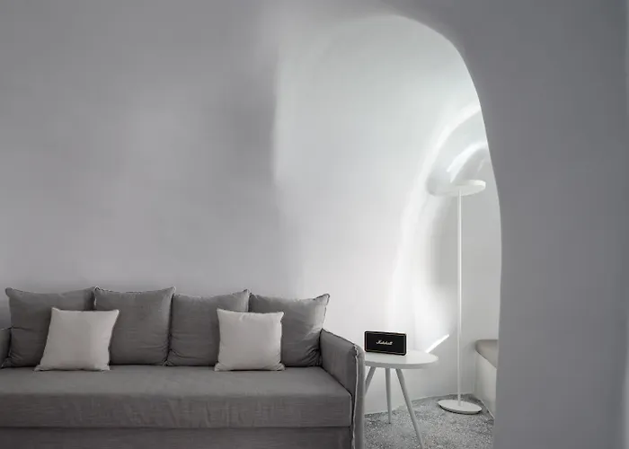 Echoes Luxury Suites (Adults Only) Oia