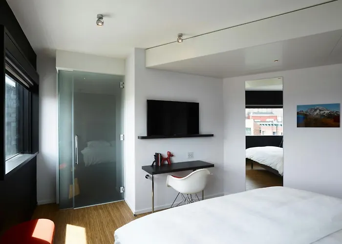 citizenM Seattle Pioneer Square