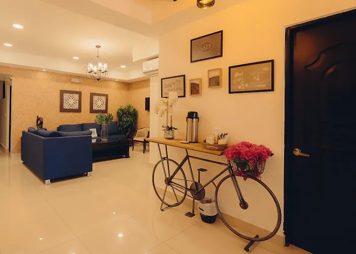 Hotel La Colonia Santo Domingo