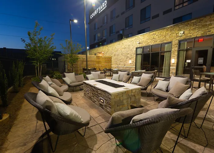 Courtyard By Marriott Cartersville