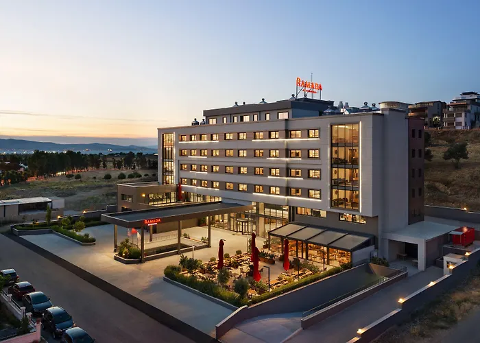 Hotel Ramada By Wyndham Izmir Aliaga
