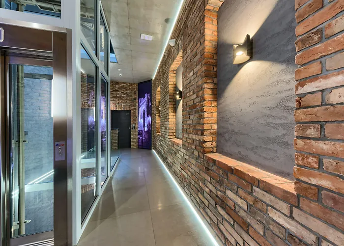 Aparthotel New Lux