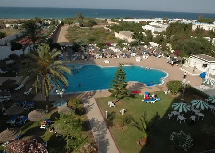 Hotel Jinene Resort
