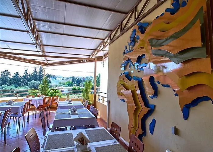 Veronica Hotel