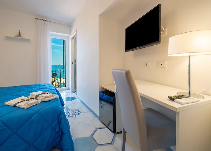 Caruso sea view
