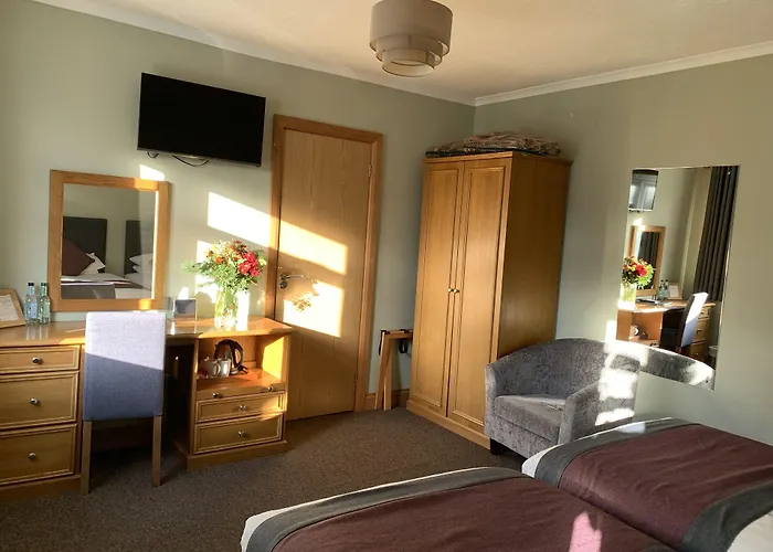 St. Davids Cross Hotel