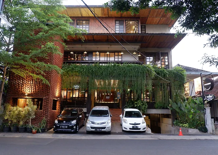 Triple Seven Bed & Breakfast Bandung