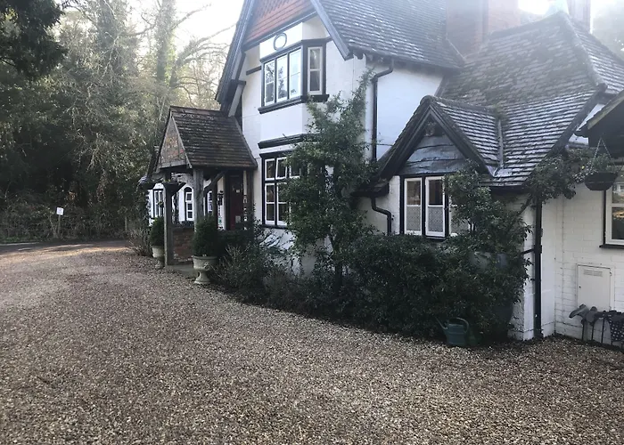 West Lodge Hotel