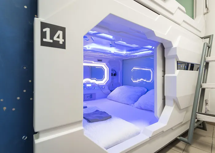 Space Home Apartment - Inner City