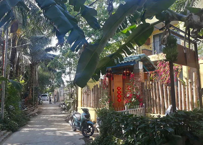 Hotel Pink Tulip Hoi An