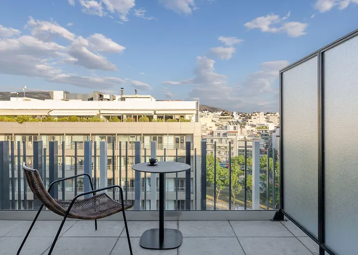 Acropolis Magenta Luxury Suites