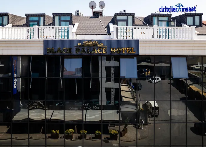 Black Palace Hotel