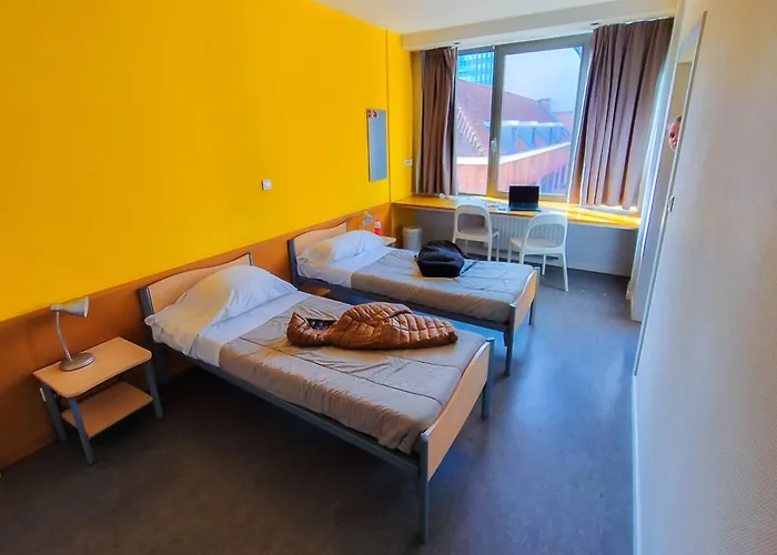 Van Gogh Youth Hostel City Centre Saint-Josse-ten-Noode