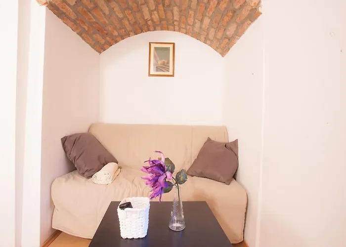 Guest House Nokturno