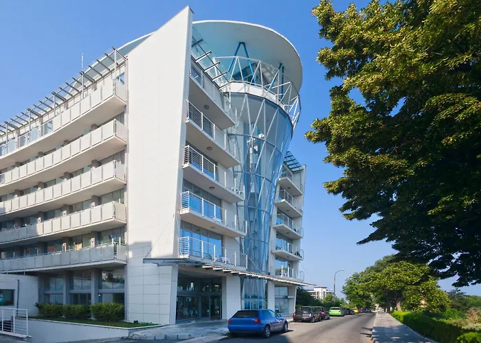 Hotel Marina Palace, Affiliated by Meliá