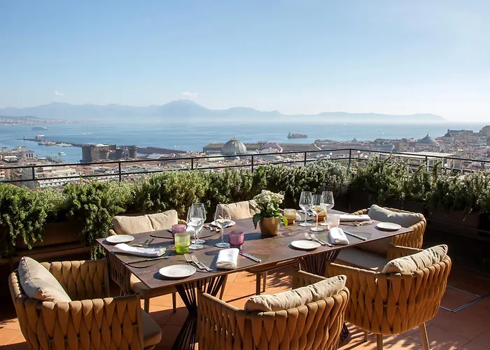Hotel San Francesco Al Monte Neapel