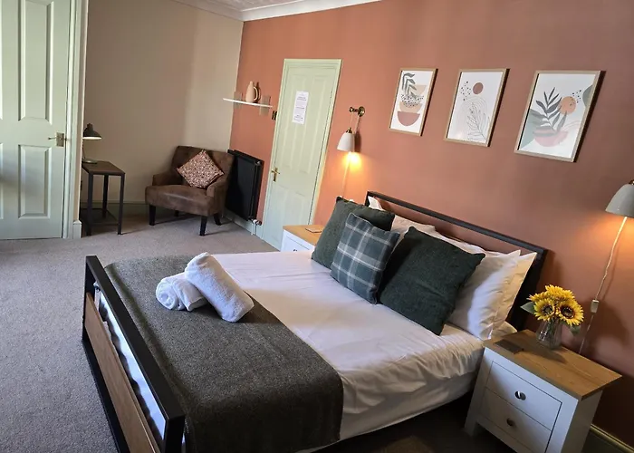Eyre Court Hotel