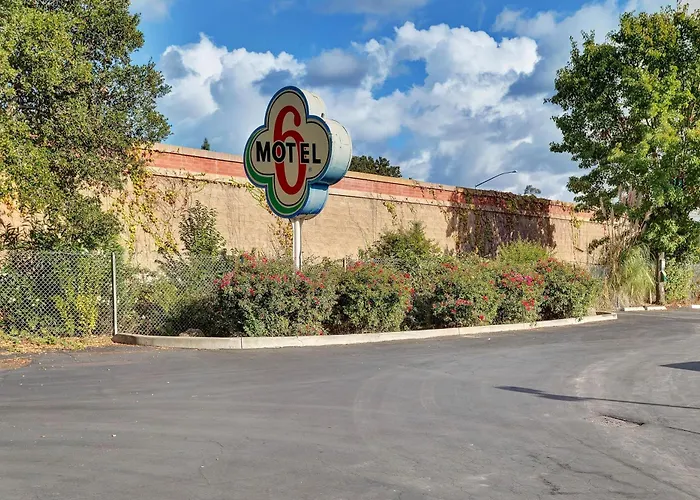 Motel 6 Santa Rosa - South