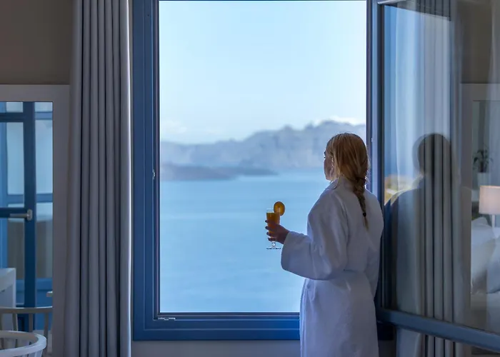 Acroterra Rosa Luxury Suites&Spa Akrotírion