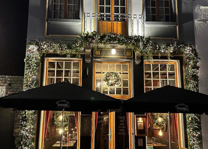 Gran Hotel De Passage Brujas